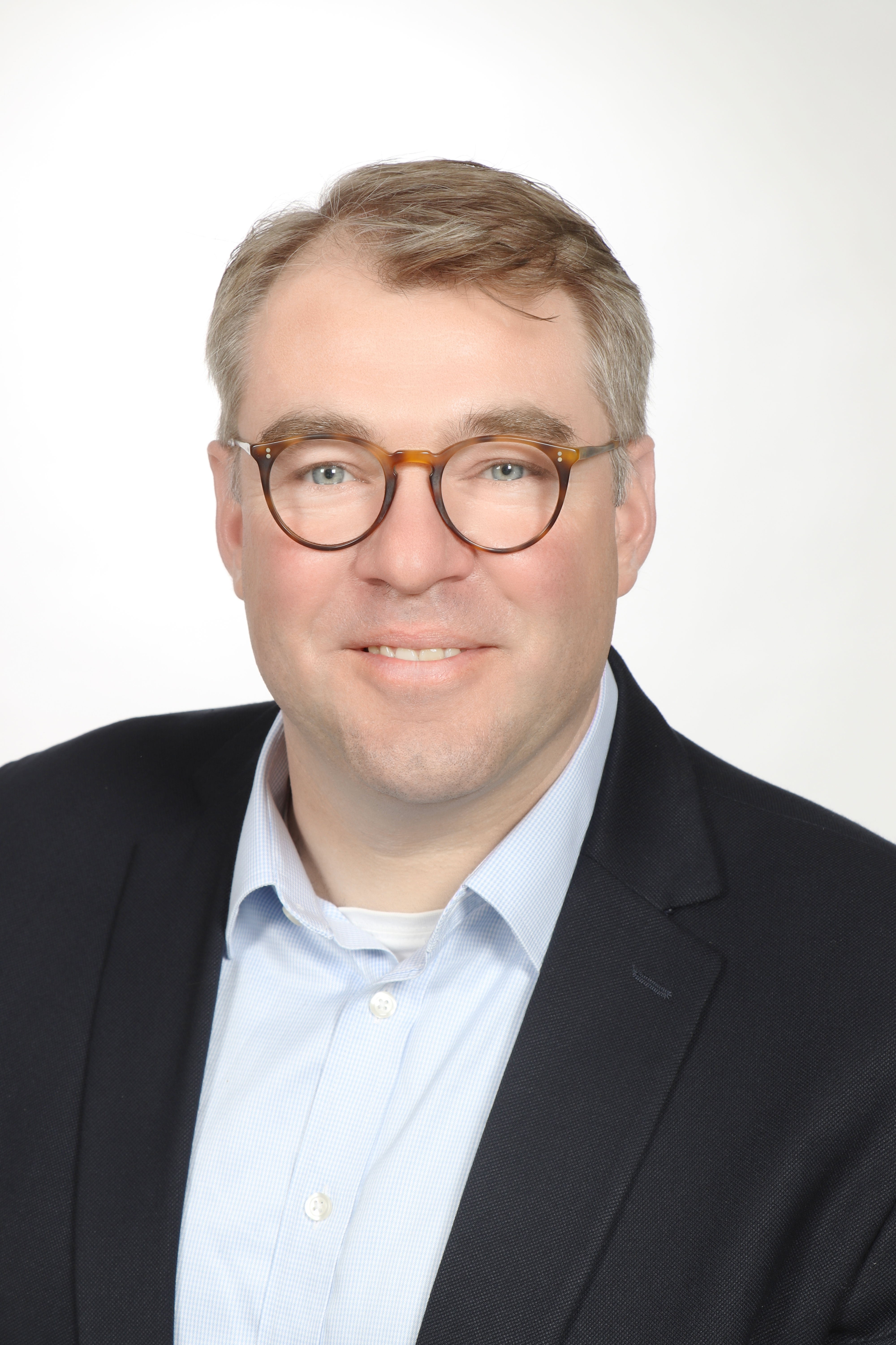 Portrait (1600x2000)